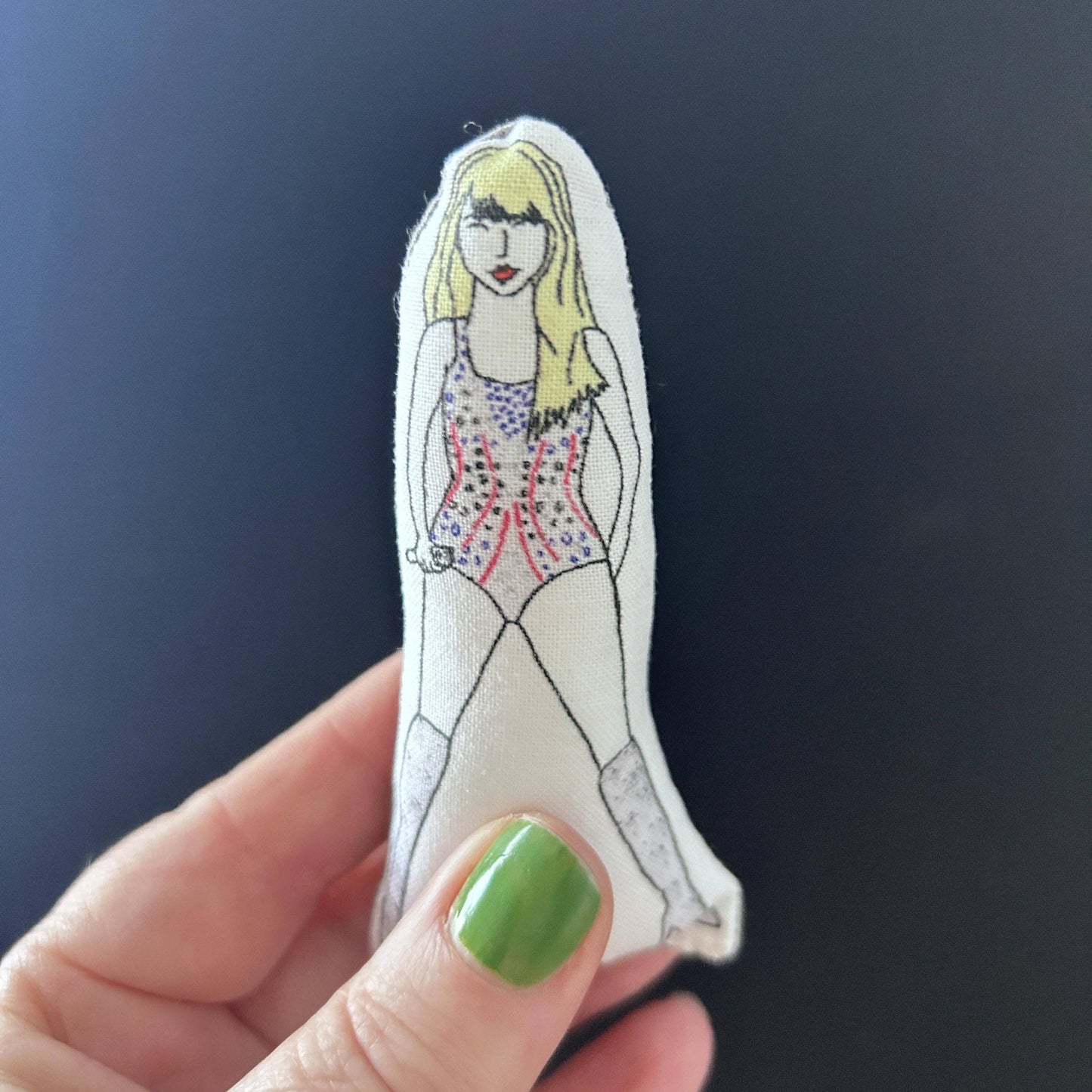 Taylor Swift Tinned Idol-Fat Hen And Flo-My Beautiful Caravan