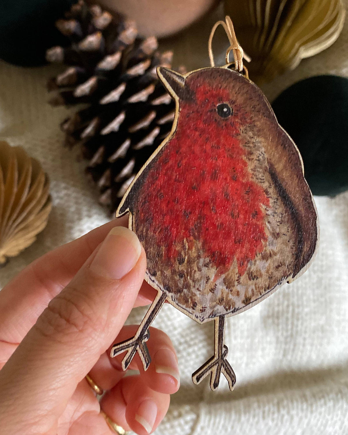 Red Robin Wooden Christmas Decoration
