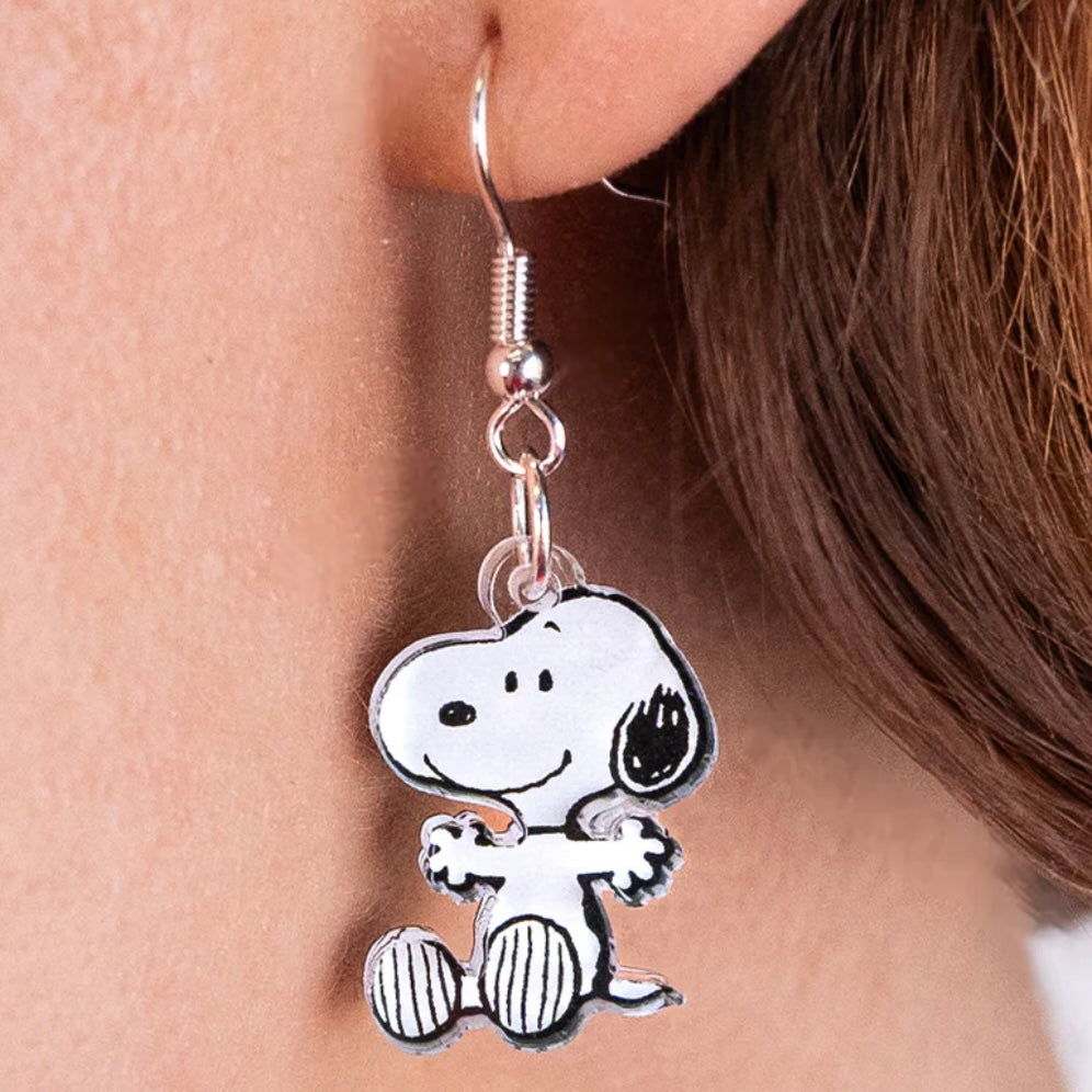 Snoopy Hug Earrings