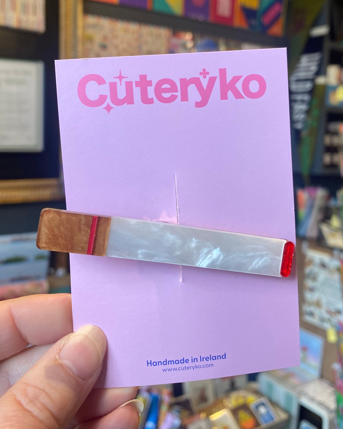 Cigarette Hair Clip