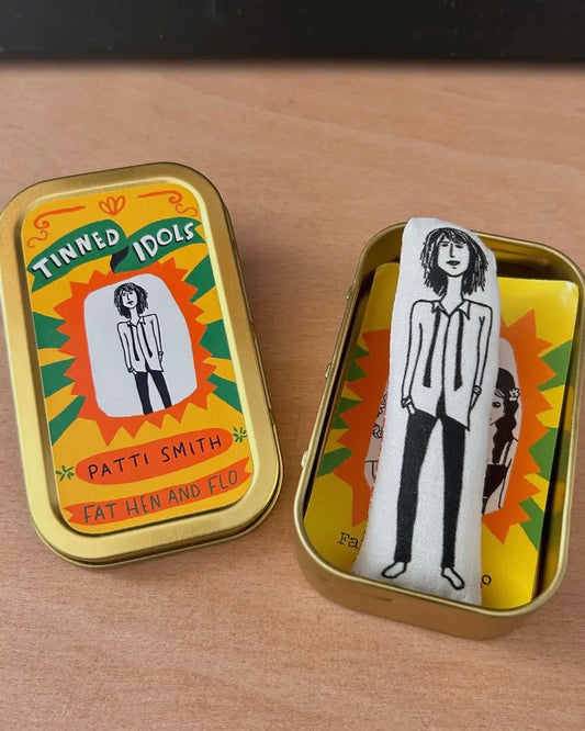 Patti Smith - Tinned Idol