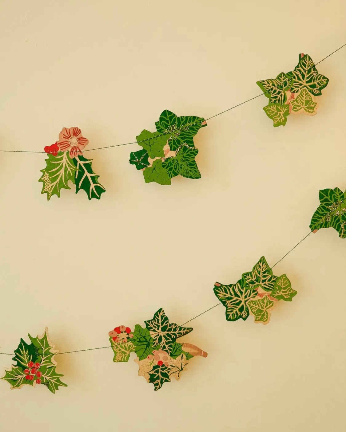 Holly & Ivy Paper Garland-Hanging Decoration-East End Press-