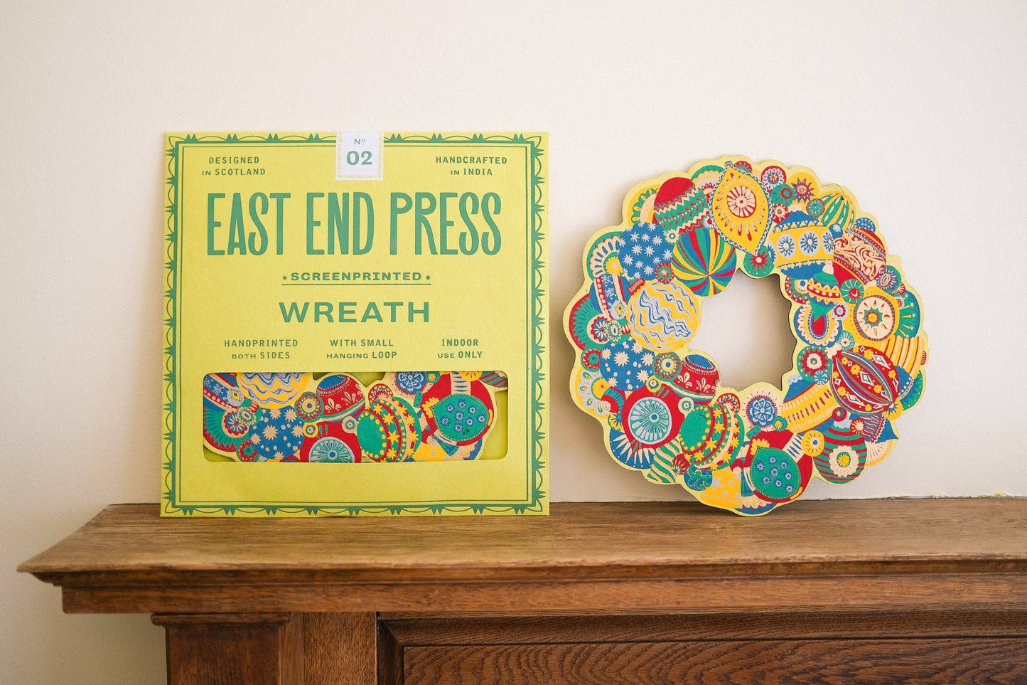 Bauble Cotton Board Wreath