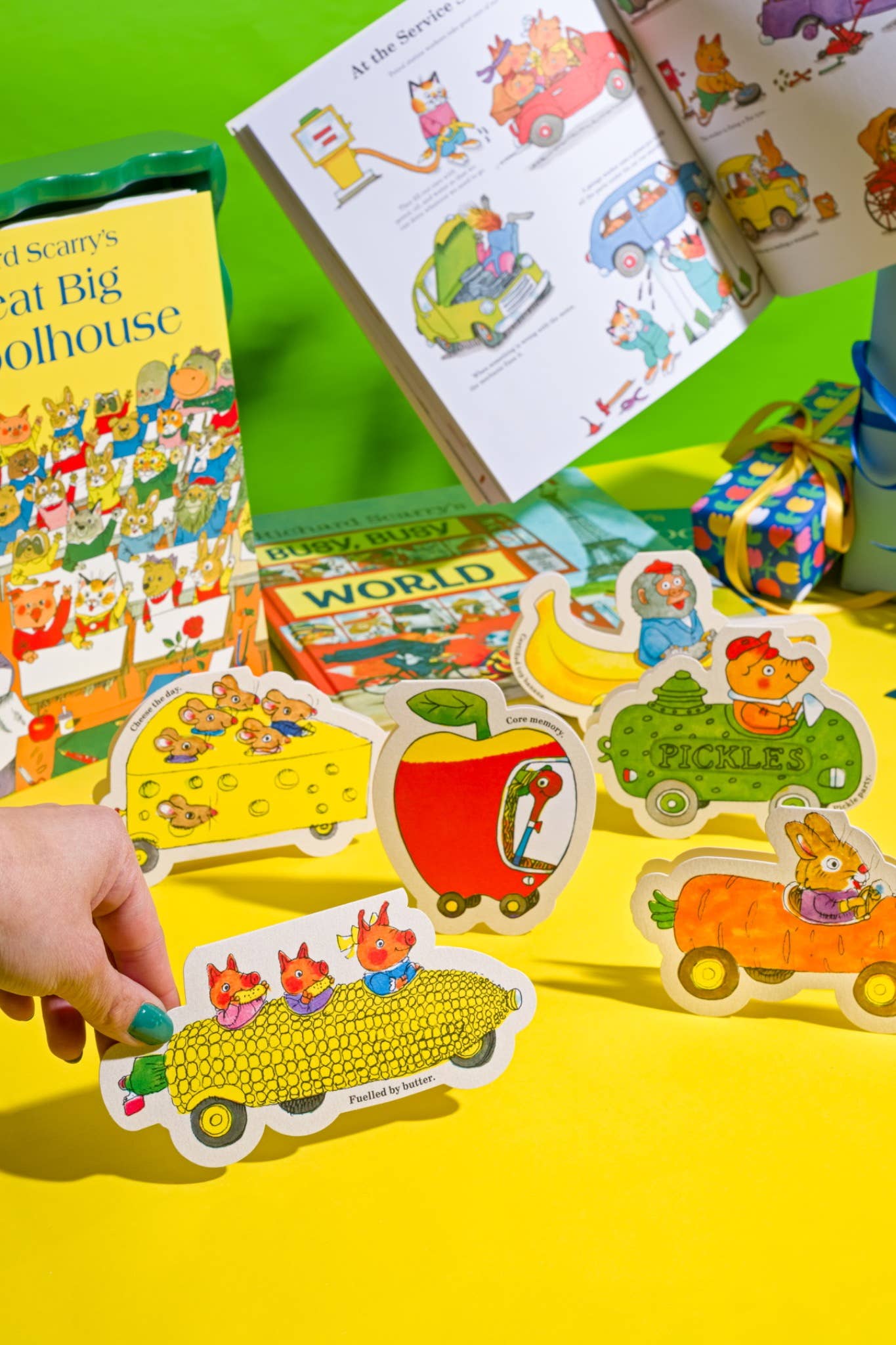 Lowly Worm Apple Car Die-cut Card by Richard Scarry