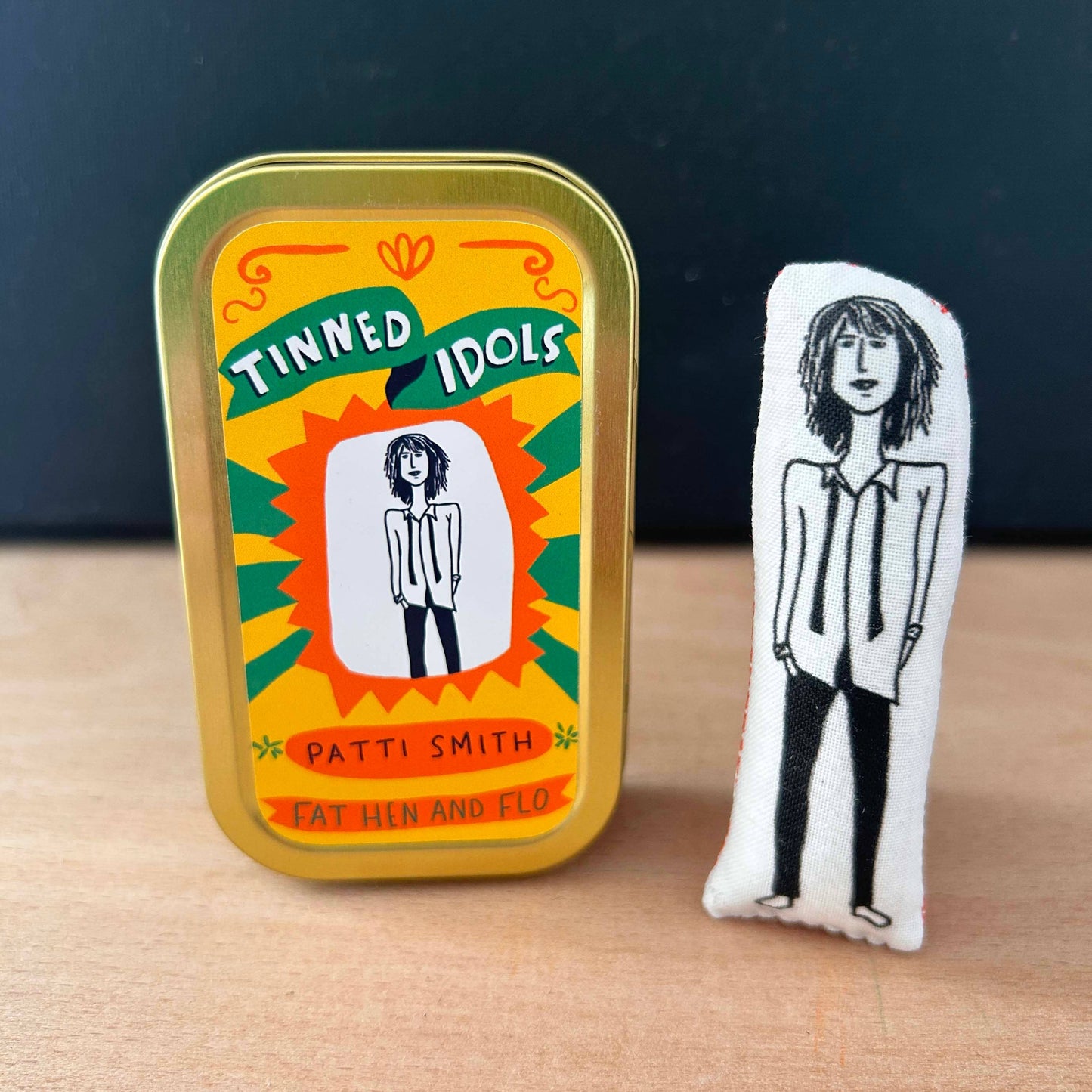 Patti Smith - Tinned Idol